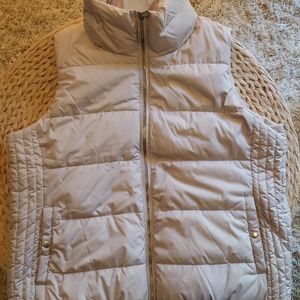 Ivory Old Navy Puffer Vest